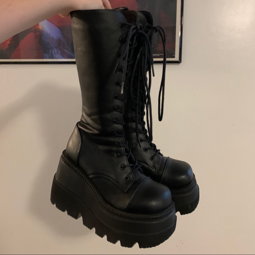 Demonias Shaker 72 boots Womens size 7 BRAND NEW